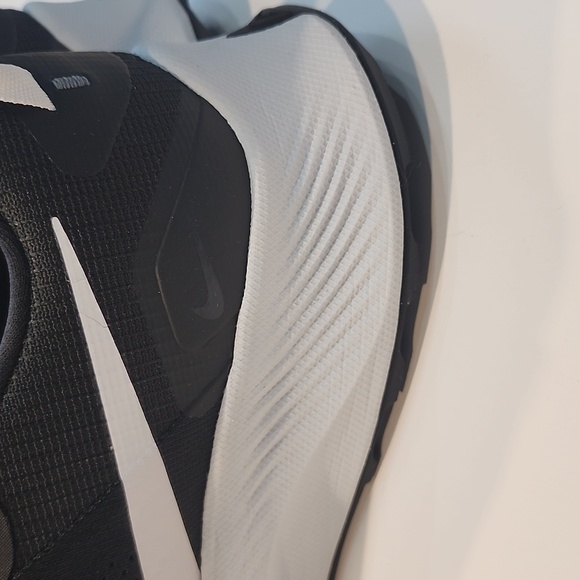 Nike Pegasus Trail 3 Black Pure Platinum DA8697-001 Men's Size 13 - Picture 3 of 8